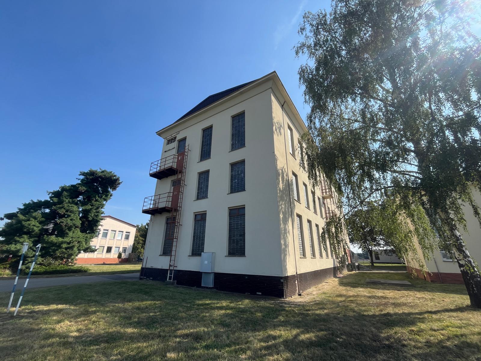 Před – pohled 2